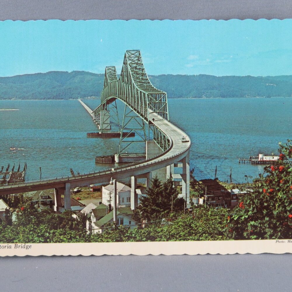 Vintage Postcard - Astoria Bridge - Dexter Press